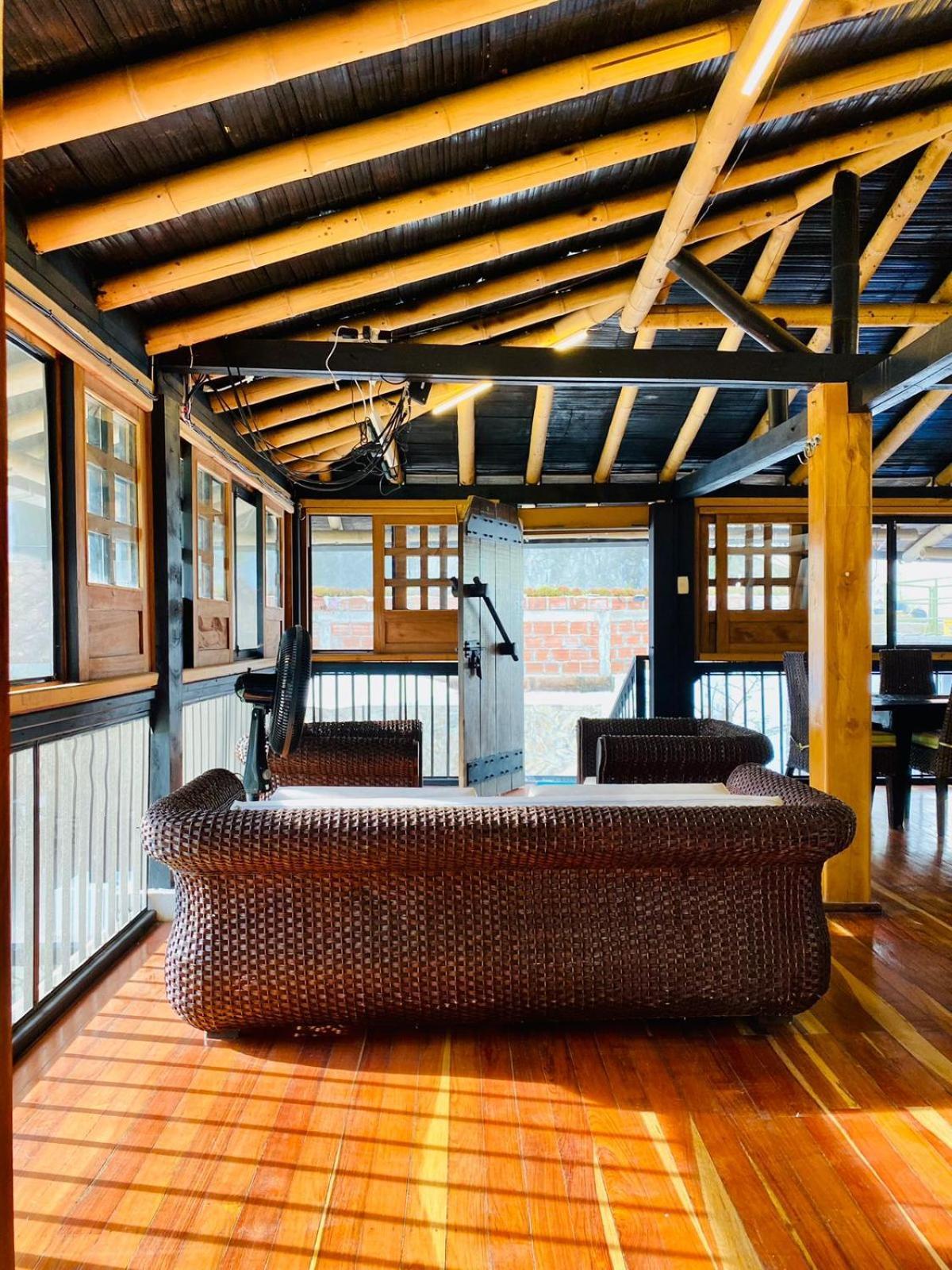 Hotel West California Puerto Espejo Kültér fotó